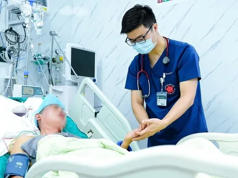 Liệt nửa người sau khi tập thể dục buổi sáng 0