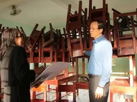 Thứ trưởng Phạm Ngọc Thưởng: Linh hoạt kế hoạch dạy bù cho học sinh sau lũ