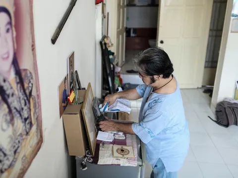 Cặp anh em là NSƯT nổi tiếng, gia tộc lừng lẫy: U70 đều không vợ không con, người là giám đốc, người ở trọ