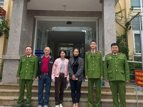 Cô gái sinh năm 2004 được chuyển khoản hơn 2 tỷ đồng, nhưng phát hiện nội dung giao dịch lạ, liền báo công an