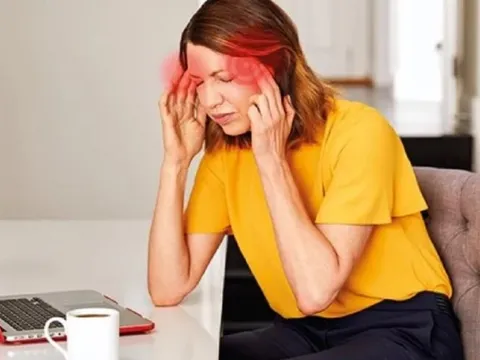 Phẫu thuật giúp người phụ nữ thoát khỏi 20 năm đau nửa đầu 0