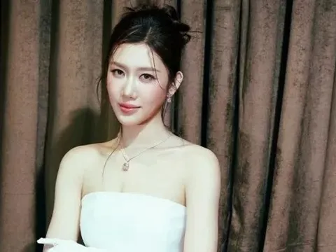 Diễn viên Thúy Ngân xinh đẹp, gợi cảm tuổi 34