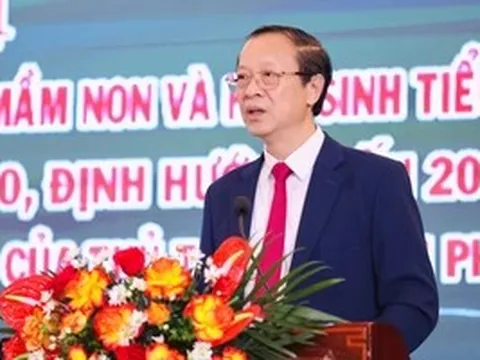 Cần chính sách đặc thù giữ chân giáo viên vùng dân tộc thiểu số