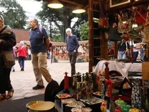 Du lịch Việt Nam đạt kỷ lục, tiến gần mục tiêu 20 triệu lượt khách quốc tế