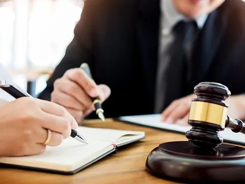 Giải pháp thu hút đội ngũ tư vấn viên pháp luật hỗ trợ pháp lý cho doanh nghiệp nhỏ và vừa