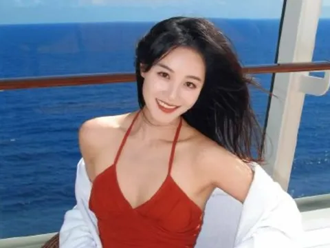 Khán giả tận mắt bắt gặp nữ diễn viên đình đám có 'tin vui', lộ rõ 1 chi tiết gây sốc