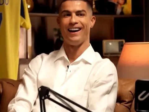 Ronaldo lại phát ngôn gây bão