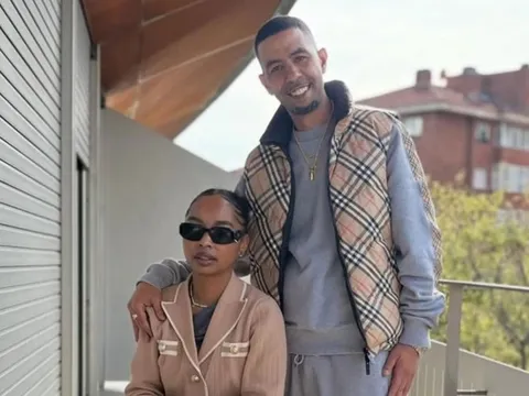 Cha Yamal đính hôn với bạn gái hơn con trai 5 tuổi?