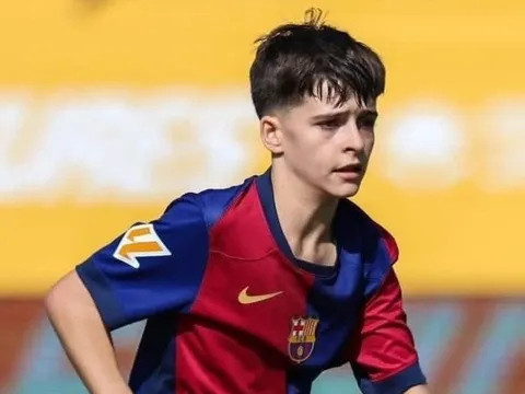 Barca dậy sóng vì 'thần đồng' mắc bệnh như Messi
