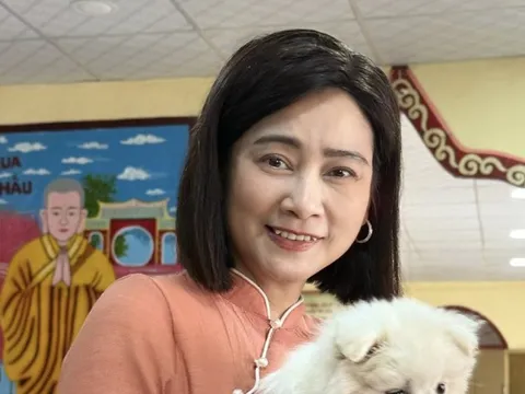 Nữ NSƯT bị người yêu bắt cá 2 tay, định không lấy chồng lại gặp được người như ý, chủ khách sạn to đẹp