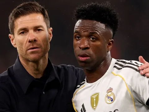 Cầu thủ Real bất mãn với Xabi Alonso