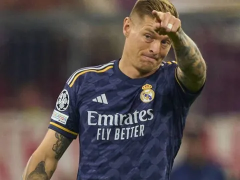 Hết Kroos, vắng Modric, Real Madrid mất nhịp tim