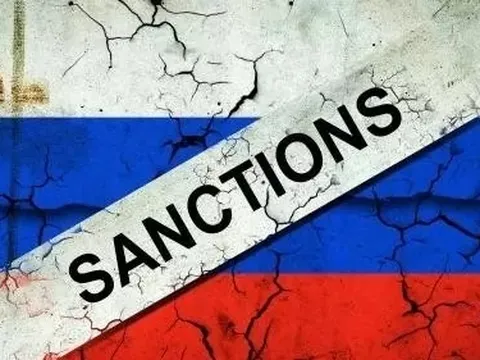 Ukraine đề xuất gói trừng phạt mới nhằm vào Nga, sẵn sàng kích hoạt trong vòng một tháng