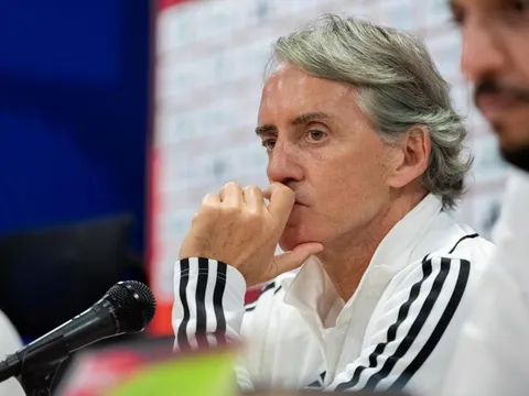 Mancini tiếp tục sang châu Á kiếm tiền