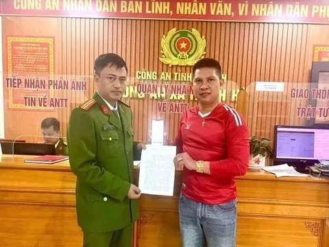 Người đàn ông nhận lại 499.999.999 đồng sau khi chuyển khoản nhầm