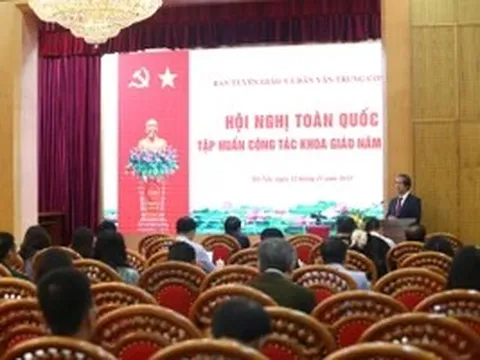 Nâng cao nhận thức, đổi mới tư duy và hành động để đột phá phát triển GD-ĐT