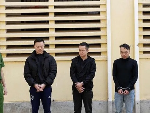 Bắt 3 thanh niên 9x ở Lạng Sơn: Đứng sau hàng loạt ứng dụng vay nhanh, thu lãi hơn 2000%/năm