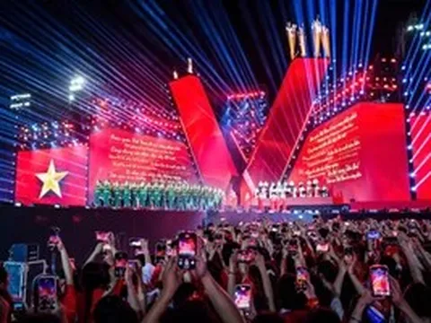 Khơi dậy sức mạnh Việt từ tư duy 'phát triển bằng văn hóa'