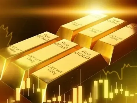 Giá vàng hôm nay 13/11/2025 phục hồi trên mốc 4.100 USD, trật tự quen thuộc đã trở lại, 'cá mập' mạnh tay mua vào