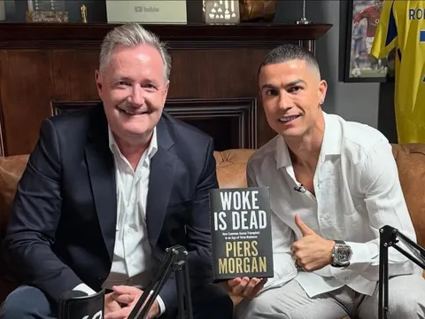 1,1 triệu bảng trên cổ tay Ronaldo