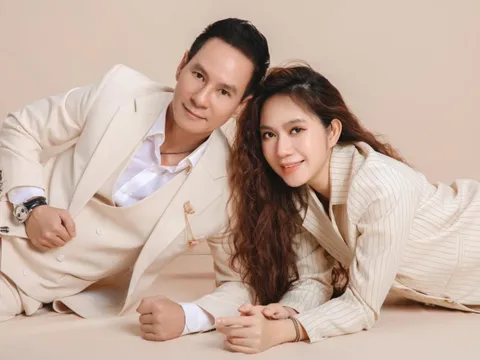 Vợ chồng Lý Hải báo tin mừng