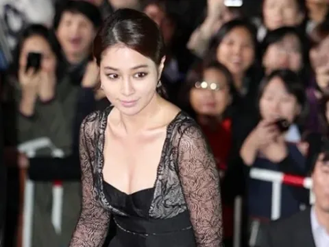 Nữ diễn viên nổi tiếng lấy chồng đại gia phải chăm con một mình, nhập viện liên tục gây lo lắng