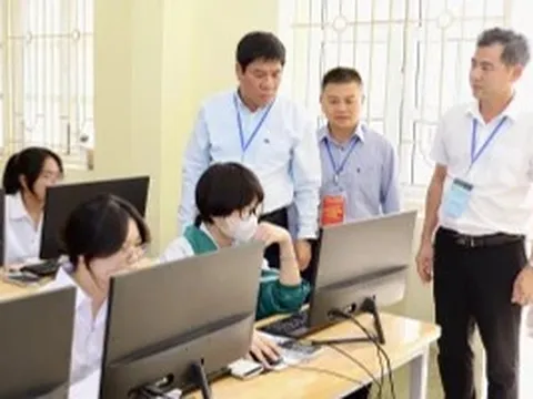 Đánh giá diện rộng kết quả học tập của HS: Bức tranh toàn diện về hiệu quả giáo dục phổ thông