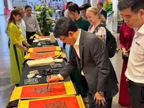 Đưa di sản nghìn năm Thăng Long đến đại ngàn Tây Nguyên