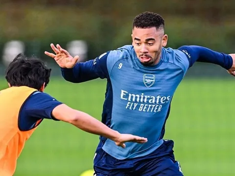 Arsenal ra quyết định về Gabriel Jesus