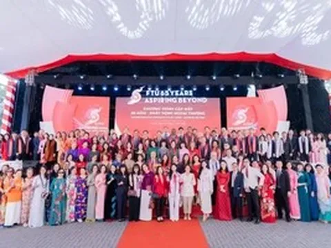 Trường ĐH Ngoại thương kỷ niệm 65 năm thành lập