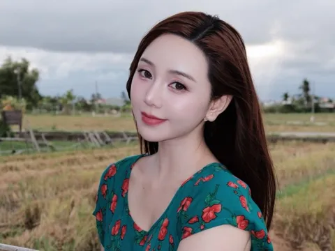 Ngỡ ngàng diện mạo của Quỳnh Kool sau khi tăng cân 'chóng mặt'