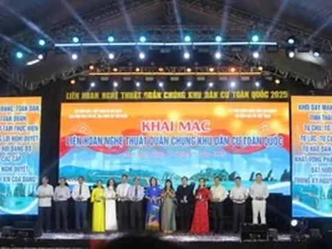 Khai mạc Liên hoan nghệ thuật quần chúng Khu dân cư toàn quốc