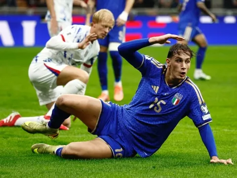 Tuyển Italy lại run rẩy trước cửa World Cup