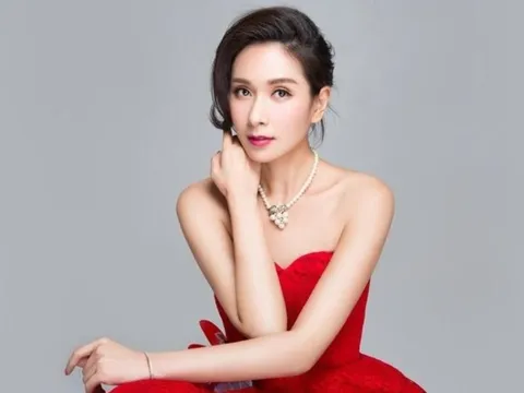 Nữ diễn viên từng bị đánh ghen vì chen chân vào hôn nhân của một đại gia, cuộc sống hiện tại gây bất ngờ