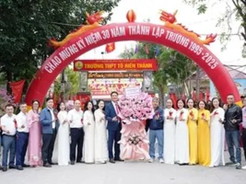 Trường THPT Tô Hiến Thành: 30 năm vun đắp tri thức, chắp cánh tương lai