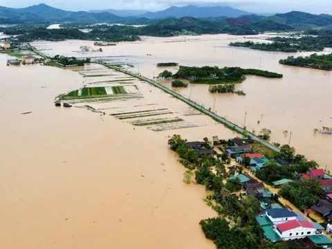 Chủ động ứng phó mưa lũ Trung Bộ: Rà soát, kiểm tra, kịp thời phát hiện khu vực có nguy cơ sạt lở, lũ quét, ngập sâu
