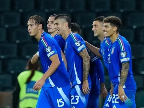 Italy thua ngay khi chưa ra sân
