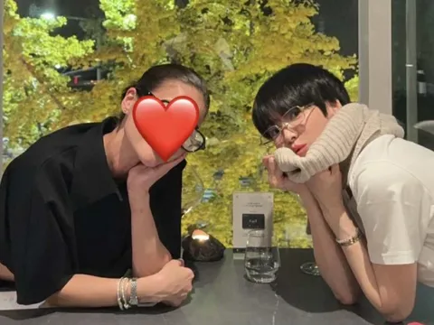 Ngỡ ngàng trước nhan sắc hiện tại của Song Hye Kyo