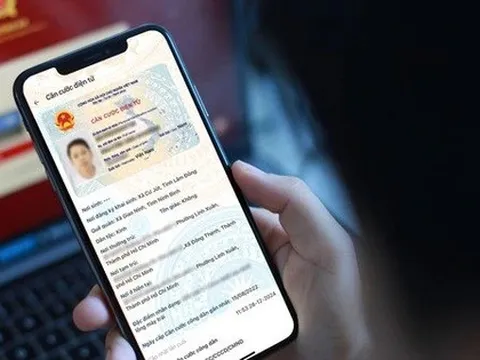 Một ngân hàng cho phép sử dụng VNeID để thay thế CCCD bản cứng khi đến giao dịch tại quầy