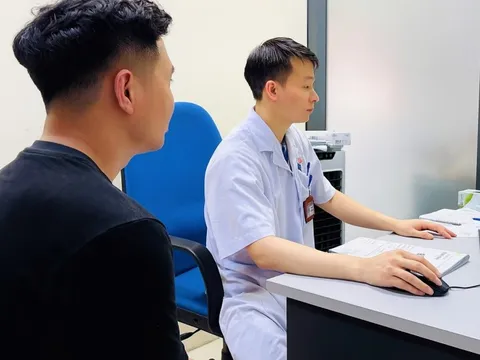 Nhập viện cấp cứu lúc rạng sáng sau khi uống 4 viên thuốc giãn cơ 0