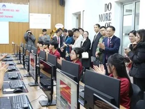 Trường Cao đẳng Công nghệ cao Hà Nội với nhiều hoạt động kỷ niệm Ngày Nhà giáo Việt Nam