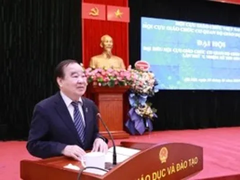 Phát huy vai trò của các cựu giáo chức trong kỷ nguyên mới