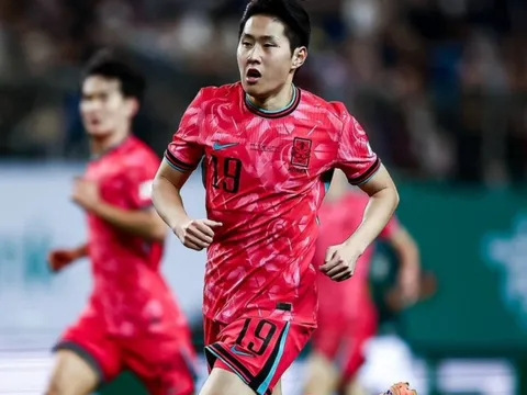 Lee Kang-in tỏa sáng ở tuyển Hàn Quốc