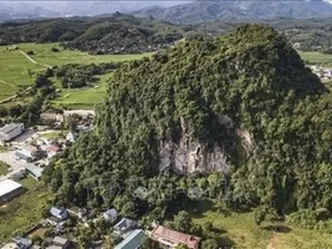 Phục hồi di tích khảo cổ quốc gia đặc biệt Hang xóm Trại và Mái đá làng Vành