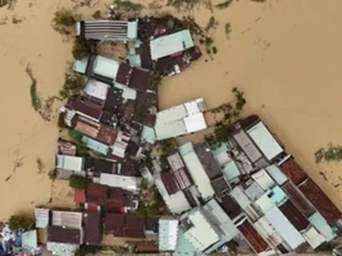 Hơn 766.000 học sinh Gia Lai nghỉ học phòng mưa lớn, lũ lụt