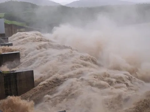 Lũ sông Ba khả năng vượt lũ lịch sử 1993, Đắk Lắk phát công văn hỏa tốc điều tiết hồ thủy điện