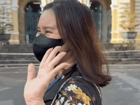 Mẹ Thùy Tiên nói vỏn vẹn một câu ở phiên toà của con gái