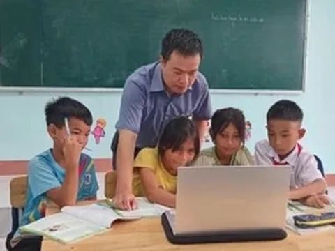 Những người thắp sáng tương lai