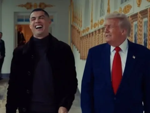 'Ronaldo là cầu thủ hay nhất mọi thời'