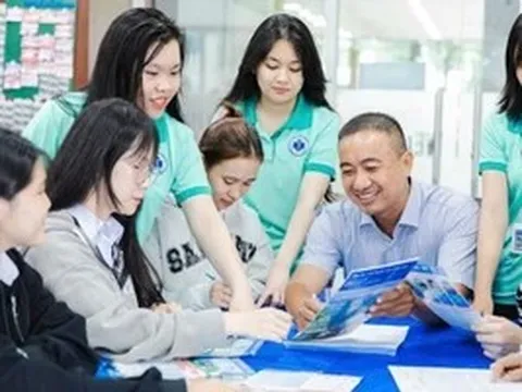 Ngoại ngữ trong trường đại học: Tín chỉ hay chứng chỉ quốc tế?